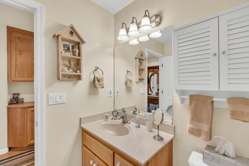 Detail Gallery Image 24 of 54 For 659 Kerry Ct, Galt,  CA 95632 - 3 Beds | 2 Baths