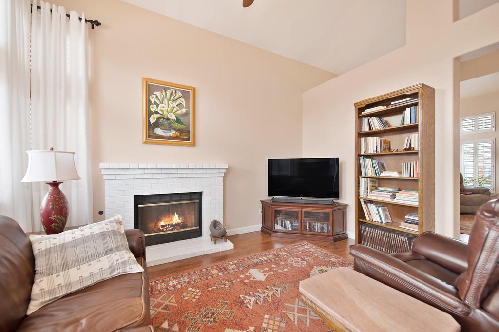 Detail Gallery Image 18 of 52 For 2415 Thistle Way, Lincoln,  CA 95648 - 4 Beds | 2/1 Baths