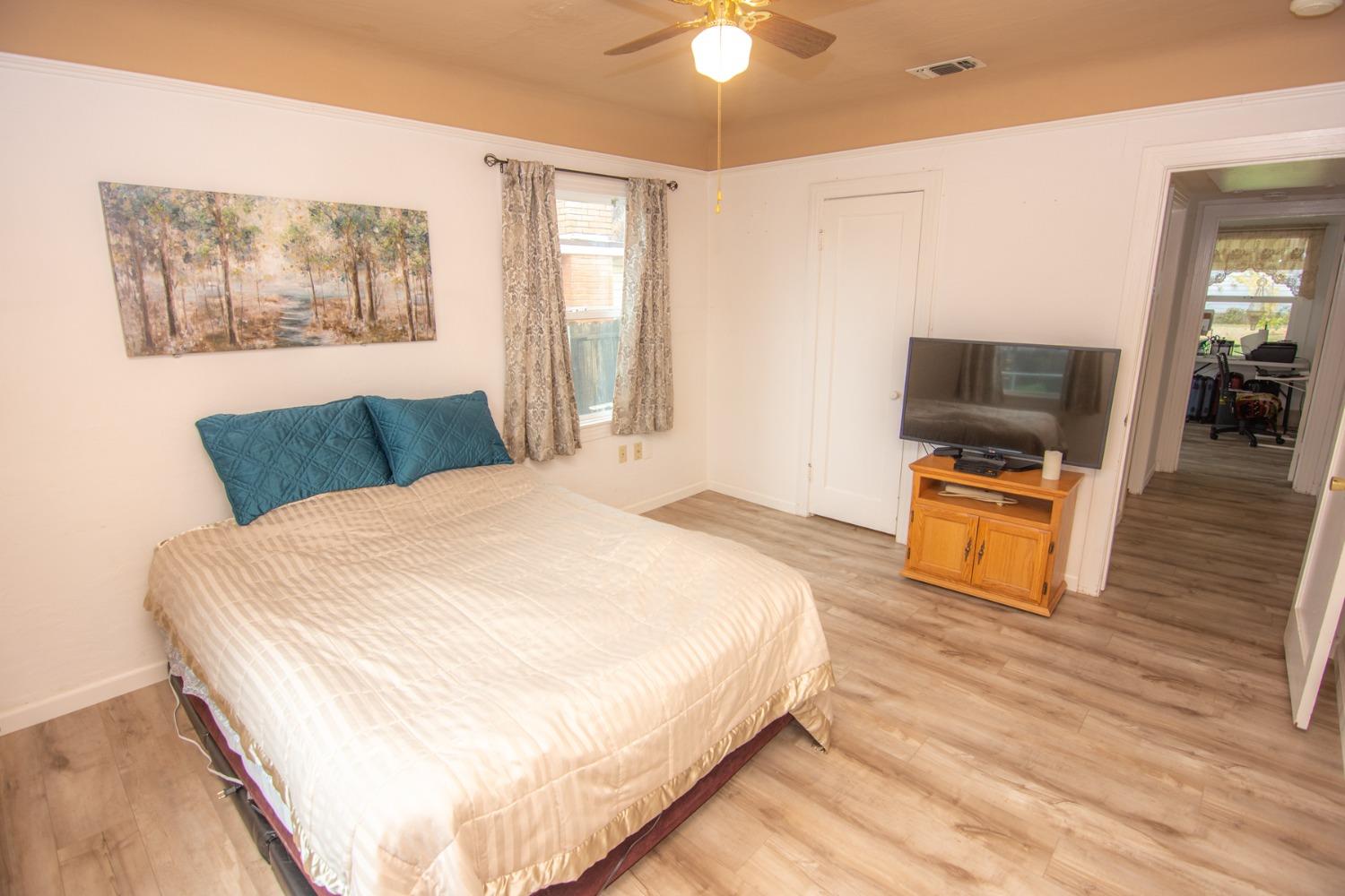 Detail Gallery Image 29 of 74 For 415 Lampasas Ave, Sacramento,  CA 95815 - 2 Beds | 1 Baths