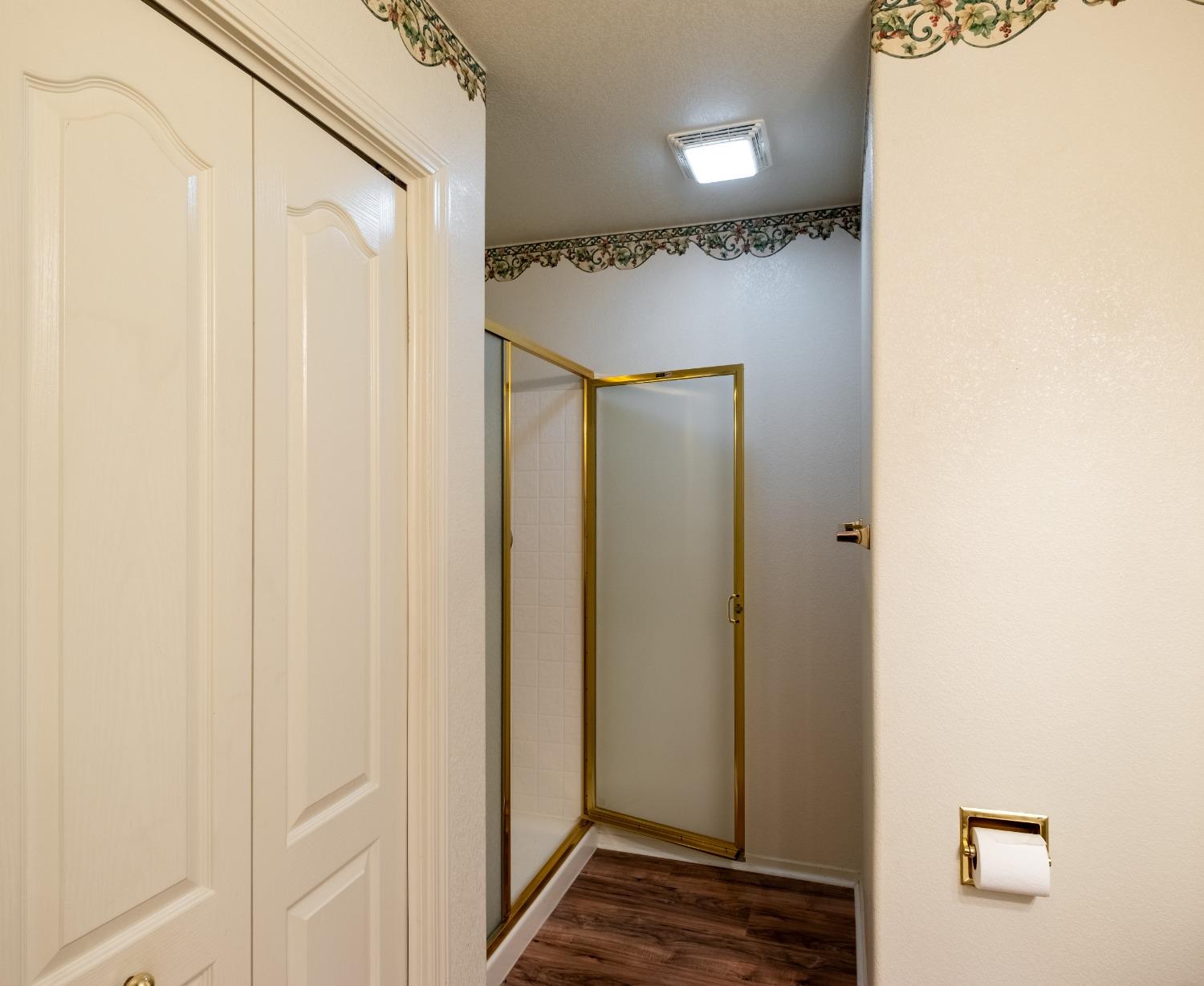 Detail Gallery Image 32 of 45 For 534 Village Dr, Galt,  CA 95632 - 2 Beds | 2 Baths