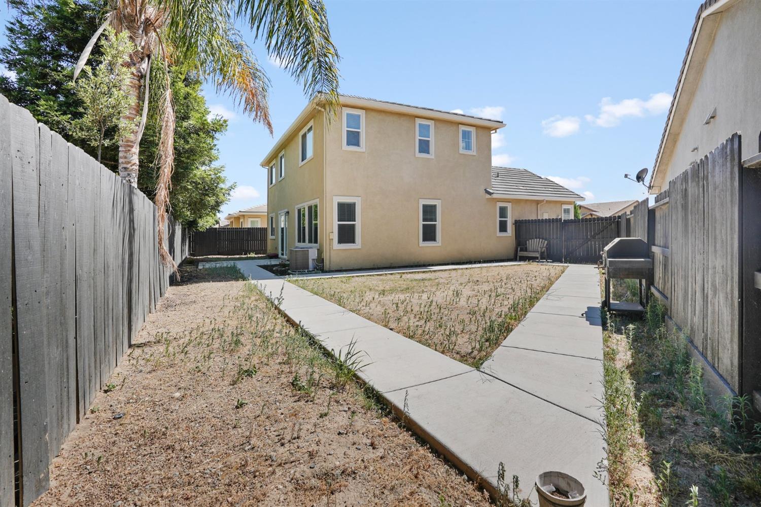 Detail Gallery Image 29 of 41 For 2800 Craftsman St, Turlock,  CA 95380 - 3 Beds | 2/1 Baths