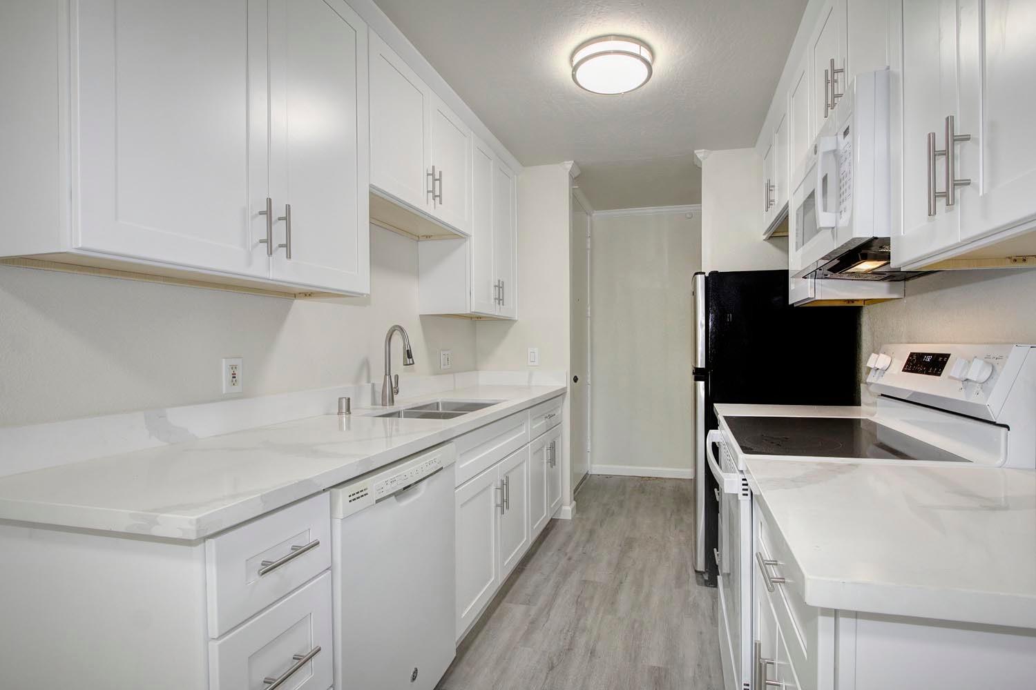 Detail Gallery Image 15 of 33 For 863 Woodside Ln #10,  Sacramento,  CA 95825 - 2 Beds | 1 Baths