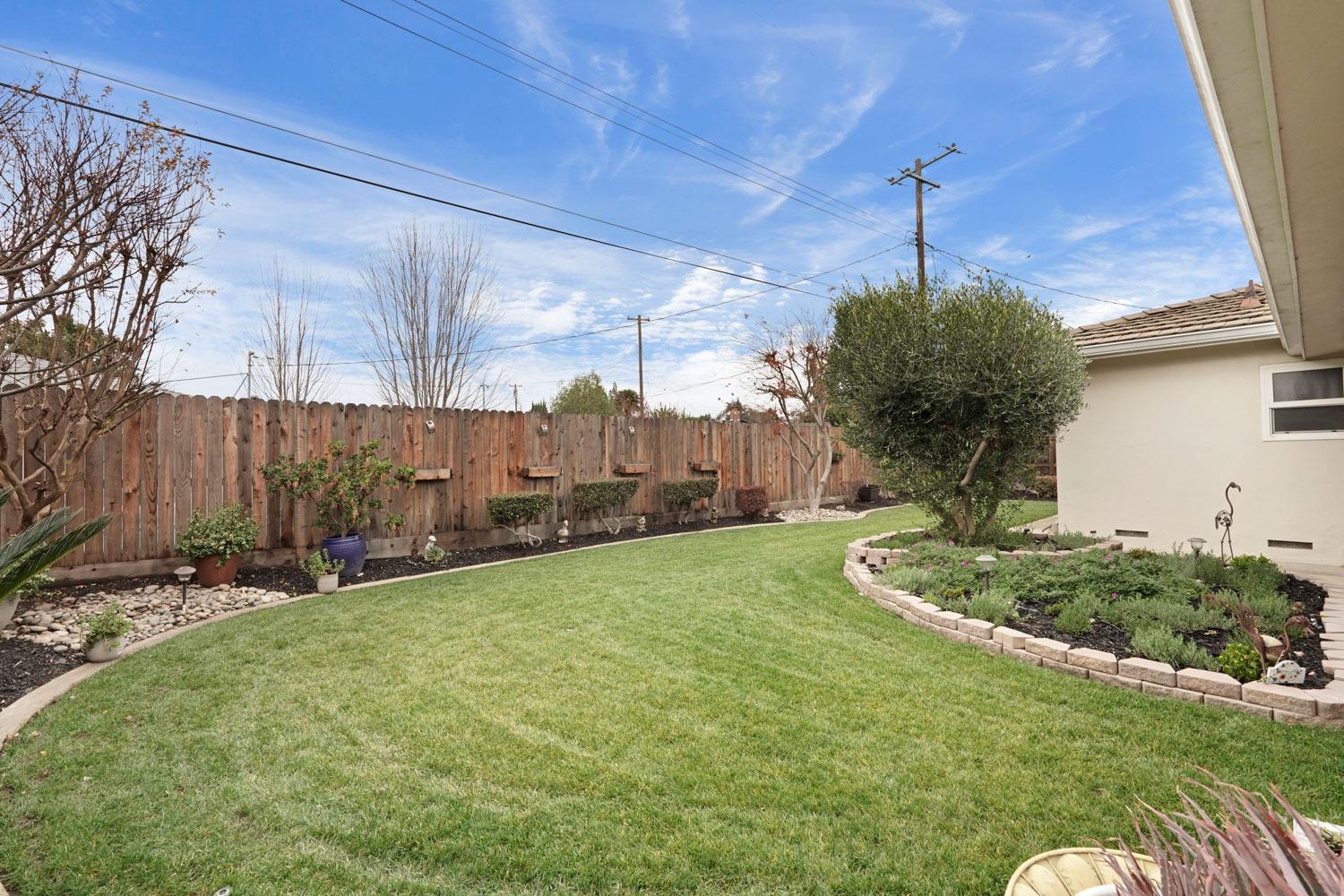 Detail Gallery Image 39 of 50 For 1133 N Ham Ln, Lodi,  CA 95242 - 3 Beds | 2 Baths