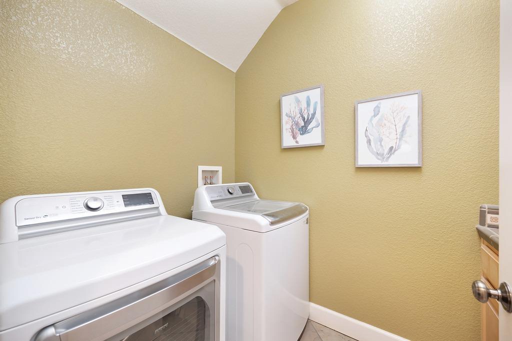 Detail Gallery Image 22 of 47 For 2804 Prosperity Ct, Modesto,  CA 95355 - 4 Beds | 2/1 Baths