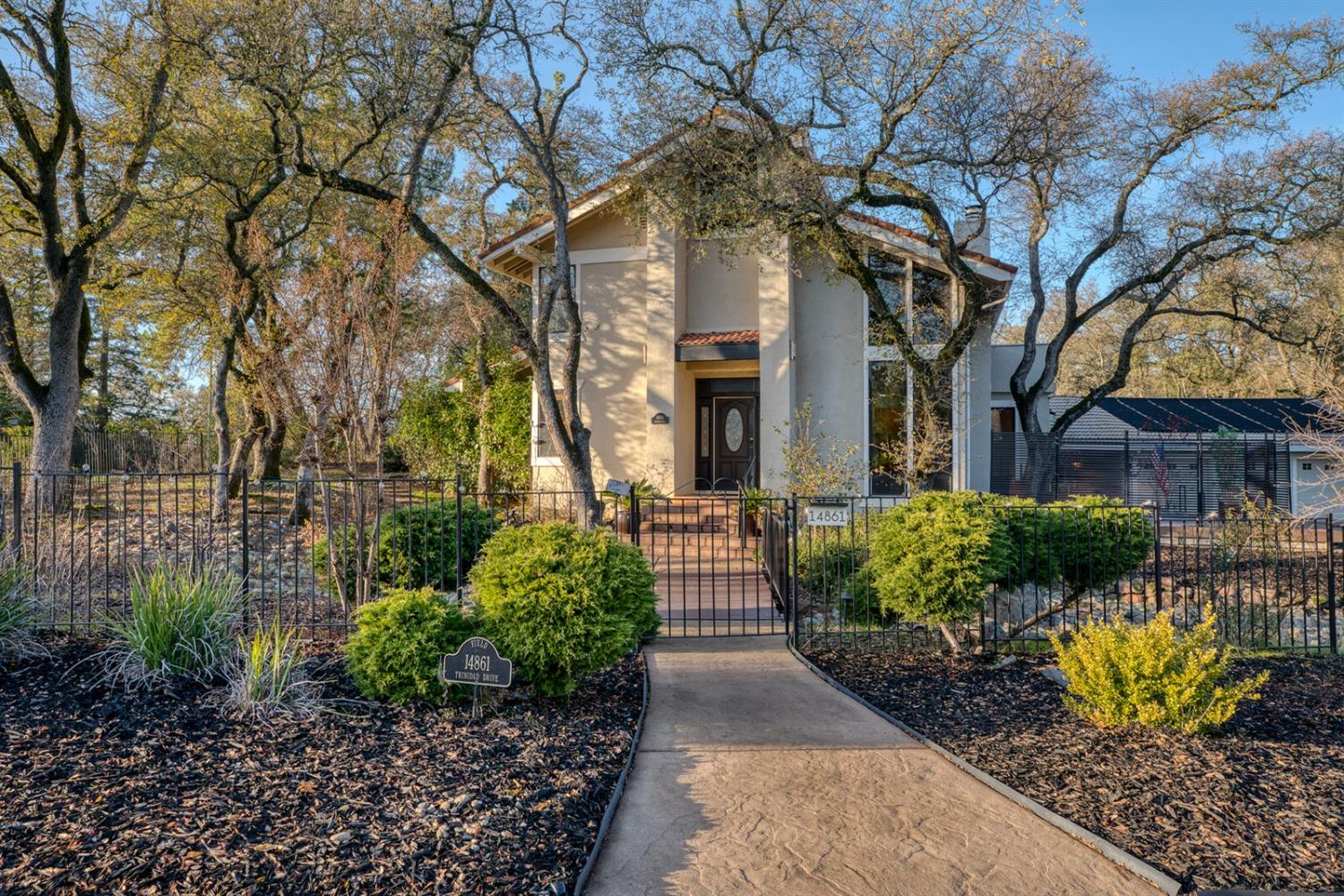 Detail Gallery Image 37 of 38 For 14861 Trinidad Dr, Rancho Murieta,  CA 95683 - 4 Beds | 4 Baths