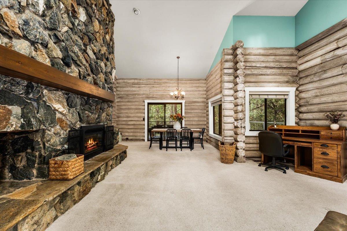 Detail Gallery Image 7 of 38 For 11600 Willow Valley Rd, Nevada City,  CA 95959 - 3 Beds | 2/1 Baths