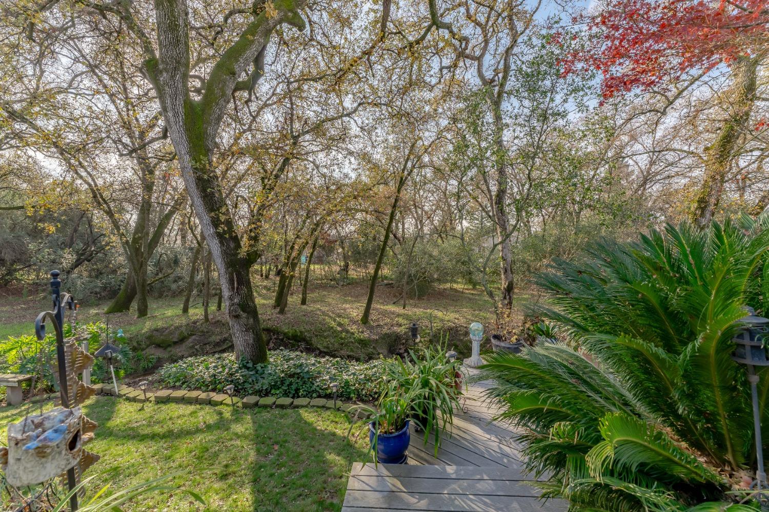 Detail Gallery Image 38 of 51 For 8143 Robert Creek Ct, Citrus Heights,  CA 95610 - 3 Beds | 2 Baths