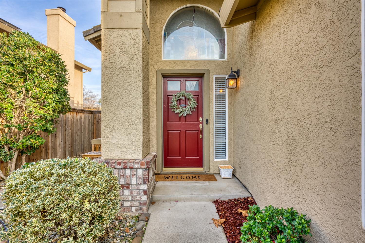 Detail Gallery Image 8 of 57 For 5901 Pebble Creek Dr, Rocklin,  CA 95765 - 4 Beds | 2/1 Baths