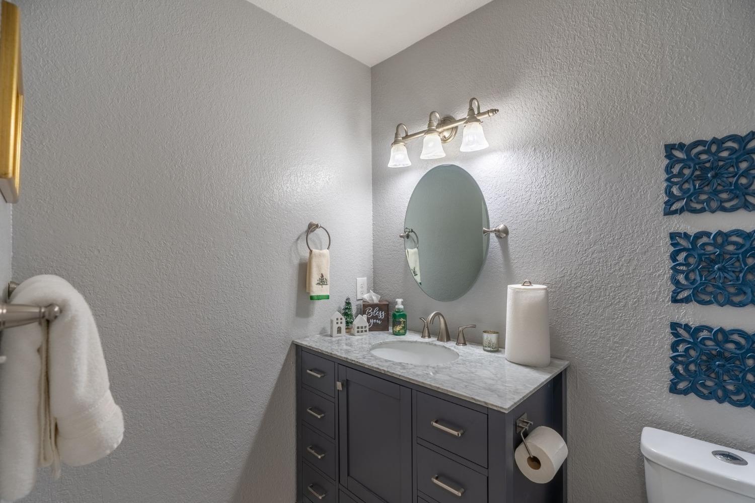 Detail Gallery Image 15 of 18 For 1913 Oostburg Ct, Modesto,  CA 95356 - 3 Beds | 2 Baths