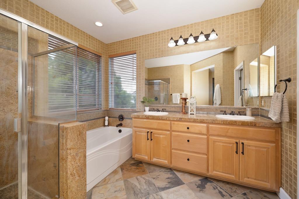 Detail Gallery Image 36 of 47 For 2804 Prosperity Ct, Modesto,  CA 95355 - 4 Beds | 2/1 Baths