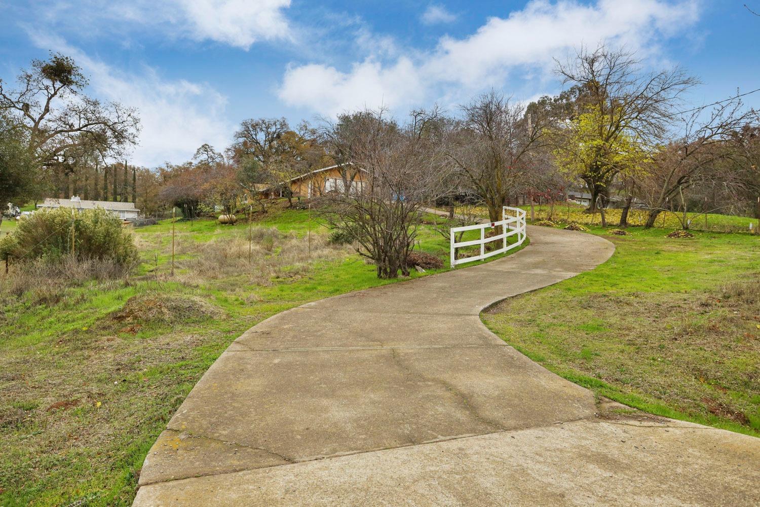 Detail Gallery Image 1 of 33 For 7573 Baldwin St, Valley Springs,  CA 95252 - 3 Beds | 2 Baths