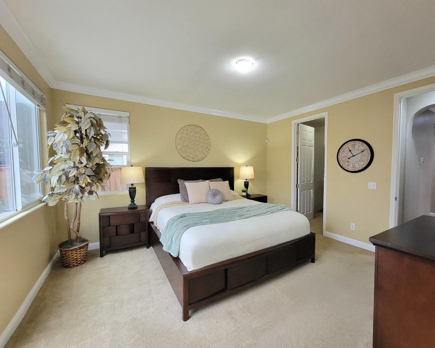 Detail Gallery Image 26 of 46 For 5693 Overleaf Way, Sacramento,  CA 95835 - 3 Beds | 2 Baths