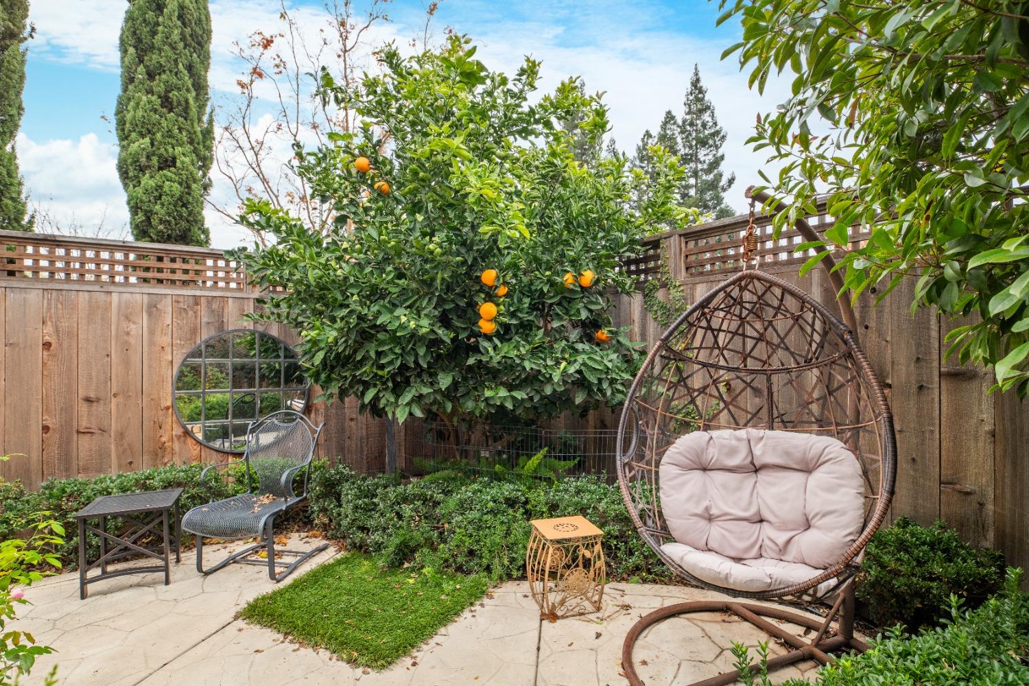 38 River Pointe Circle