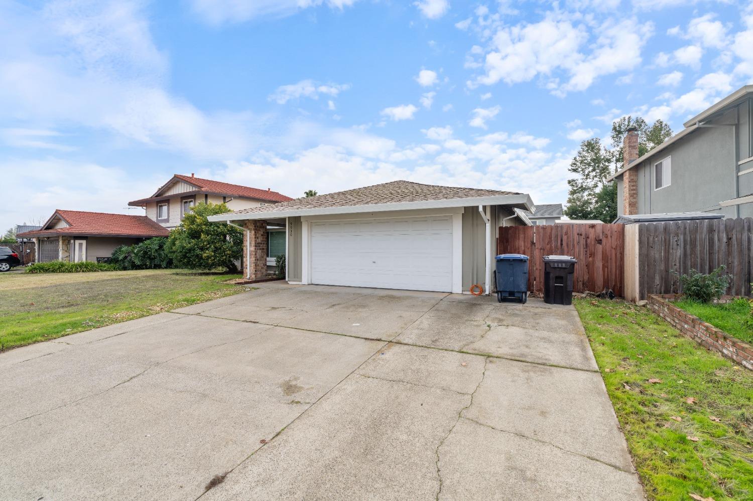 Detail Gallery Image 3 of 54 For 9930 Bexley Dr., Sacramento,  CA 95827 - 4 Beds | 2 Baths