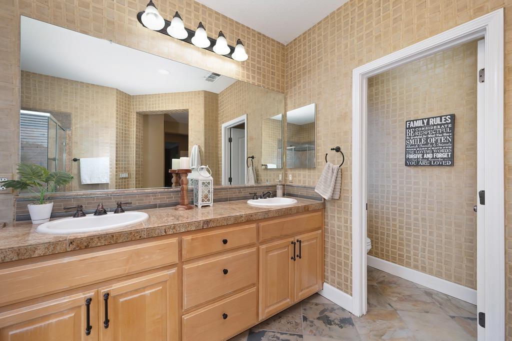 Detail Gallery Image 38 of 47 For 2804 Prosperity Ct, Modesto,  CA 95355 - 4 Beds | 2/1 Baths