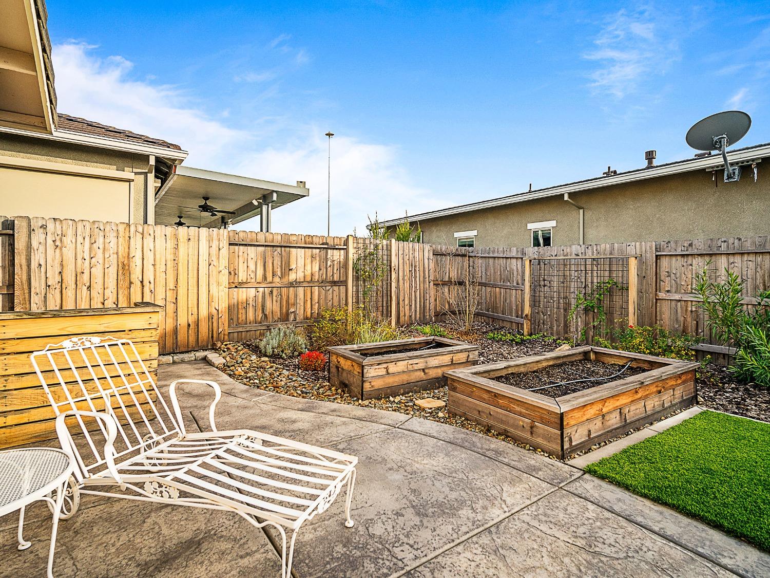 Detail Gallery Image 46 of 81 For 1905 Andorra Place, El Dorado Hills,  CA 95762 - 3 Beds | 2/1 Baths