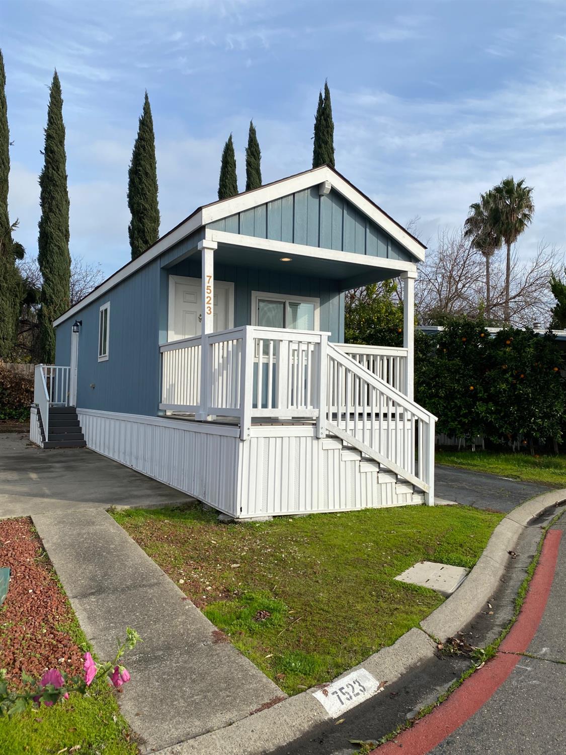 Detail Gallery Image 23 of 29 For 7523 Hazelnut Ln 123, Sacramento,  CA 95828 - 1 Beds | 1 Baths