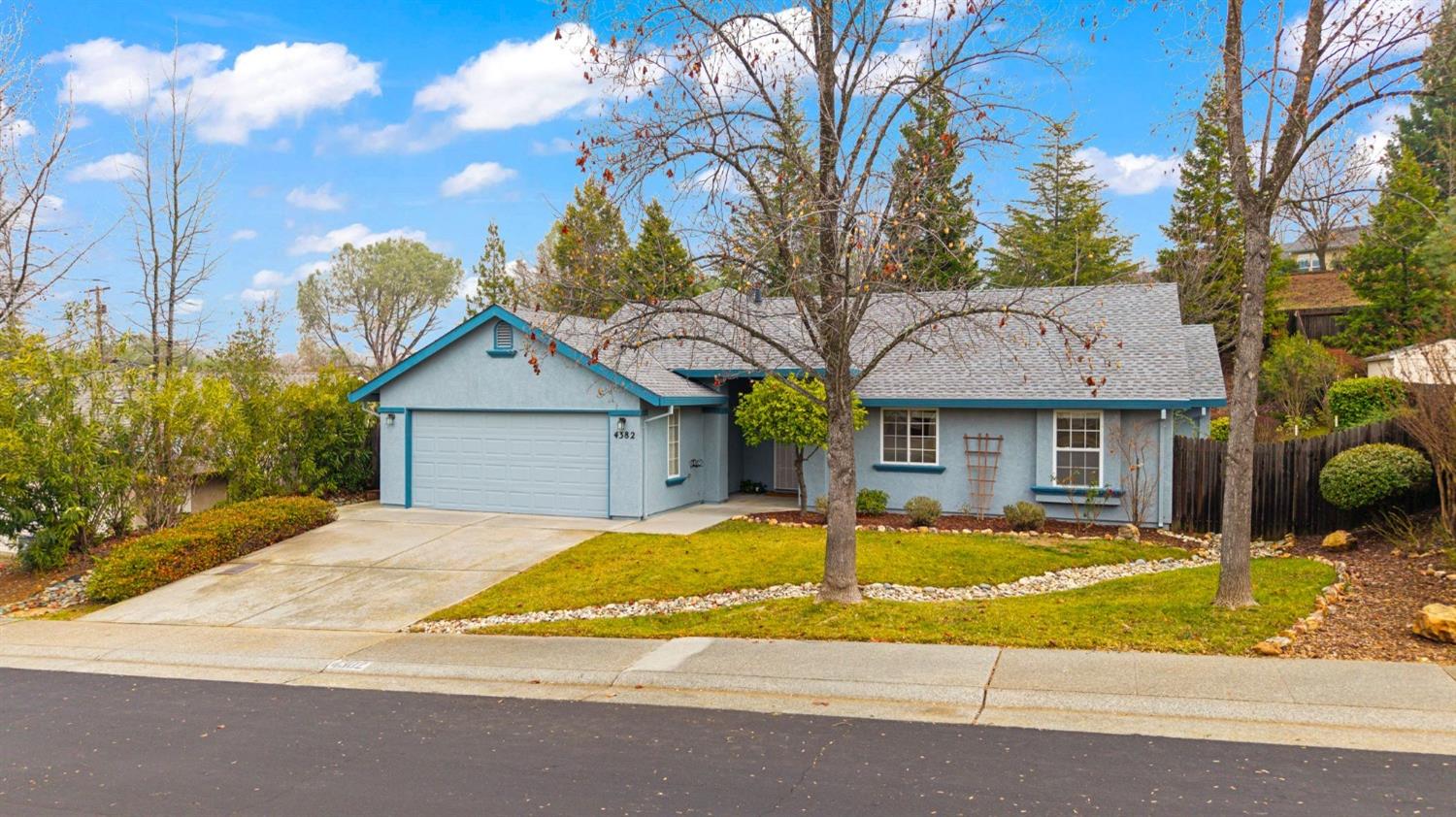 Detail Gallery Image 1 of 51 For 4382 Richardson Dr, Auburn,  CA 95602 - 3 Beds | 2 Baths