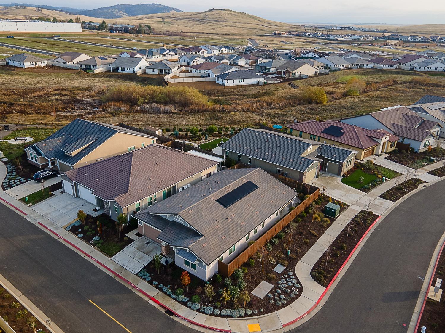 Detail Gallery Image 3 of 81 For 1905 Andorra Place, El Dorado Hills,  CA 95762 - 3 Beds | 2/1 Baths