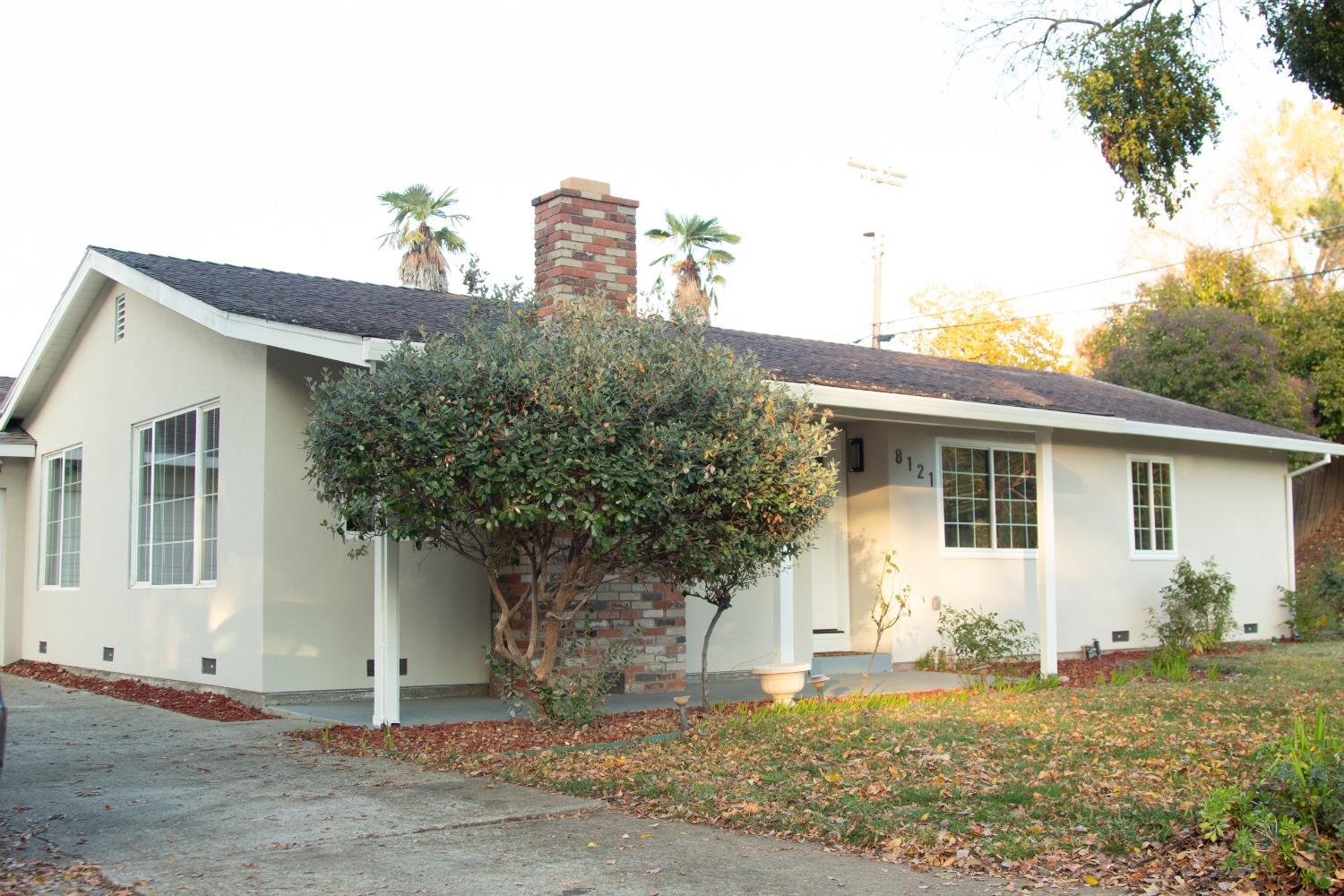 Detail Gallery Image 7 of 58 For 8121 Waikiki Dr, Fair Oaks,  CA 95628 - 4 Beds | 2 Baths