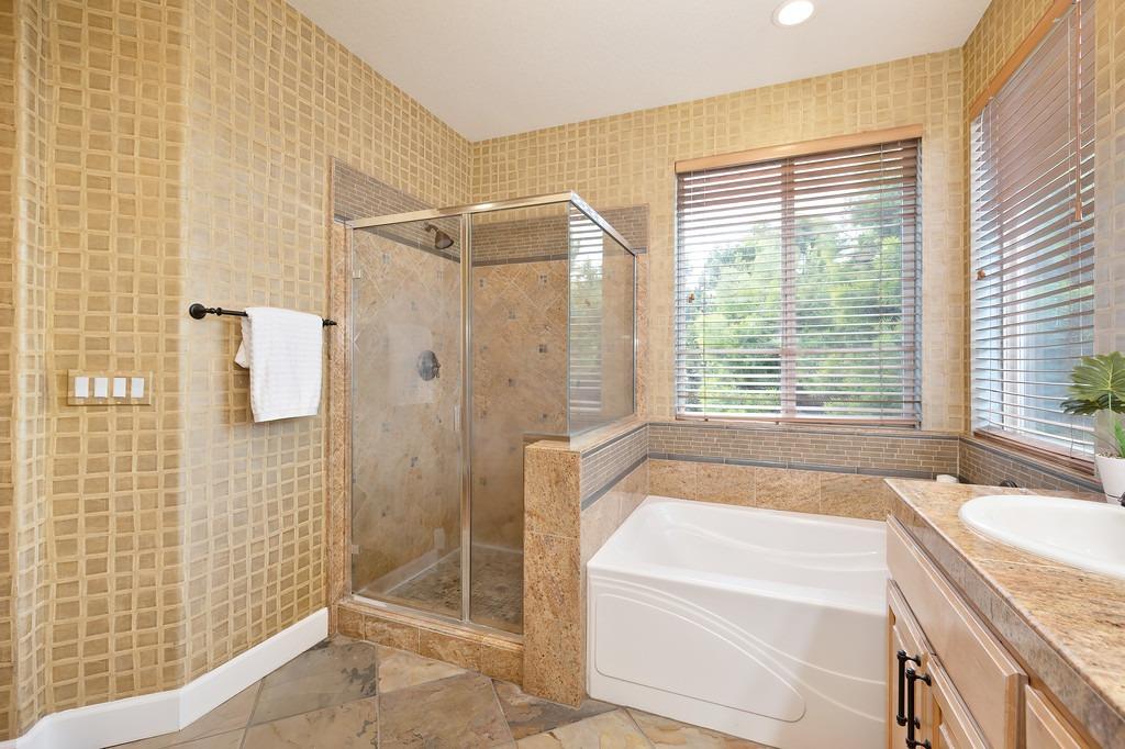 Detail Gallery Image 37 of 47 For 2804 Prosperity Ct, Modesto,  CA 95355 - 4 Beds | 2/1 Baths