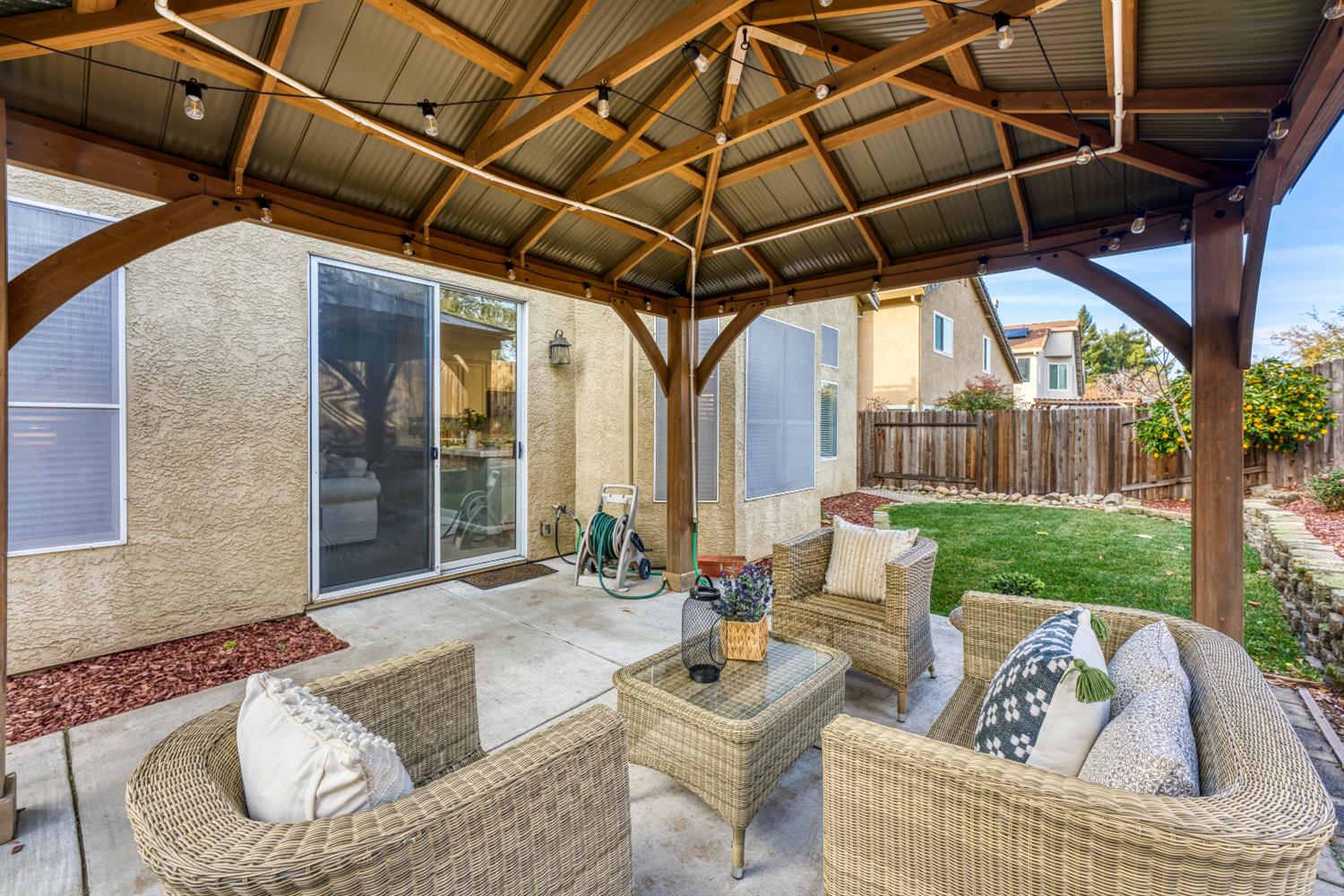 Detail Gallery Image 53 of 57 For 5901 Pebble Creek Dr, Rocklin,  CA 95765 - 4 Beds | 2/1 Baths