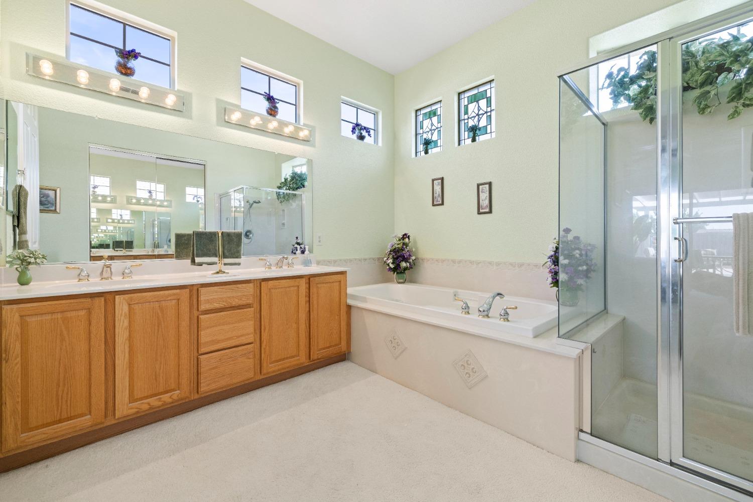 Detail Gallery Image 17 of 35 For 2100 Laurelhurst Ln, Lincoln,  CA 95648 - 3 Beds | 2 Baths