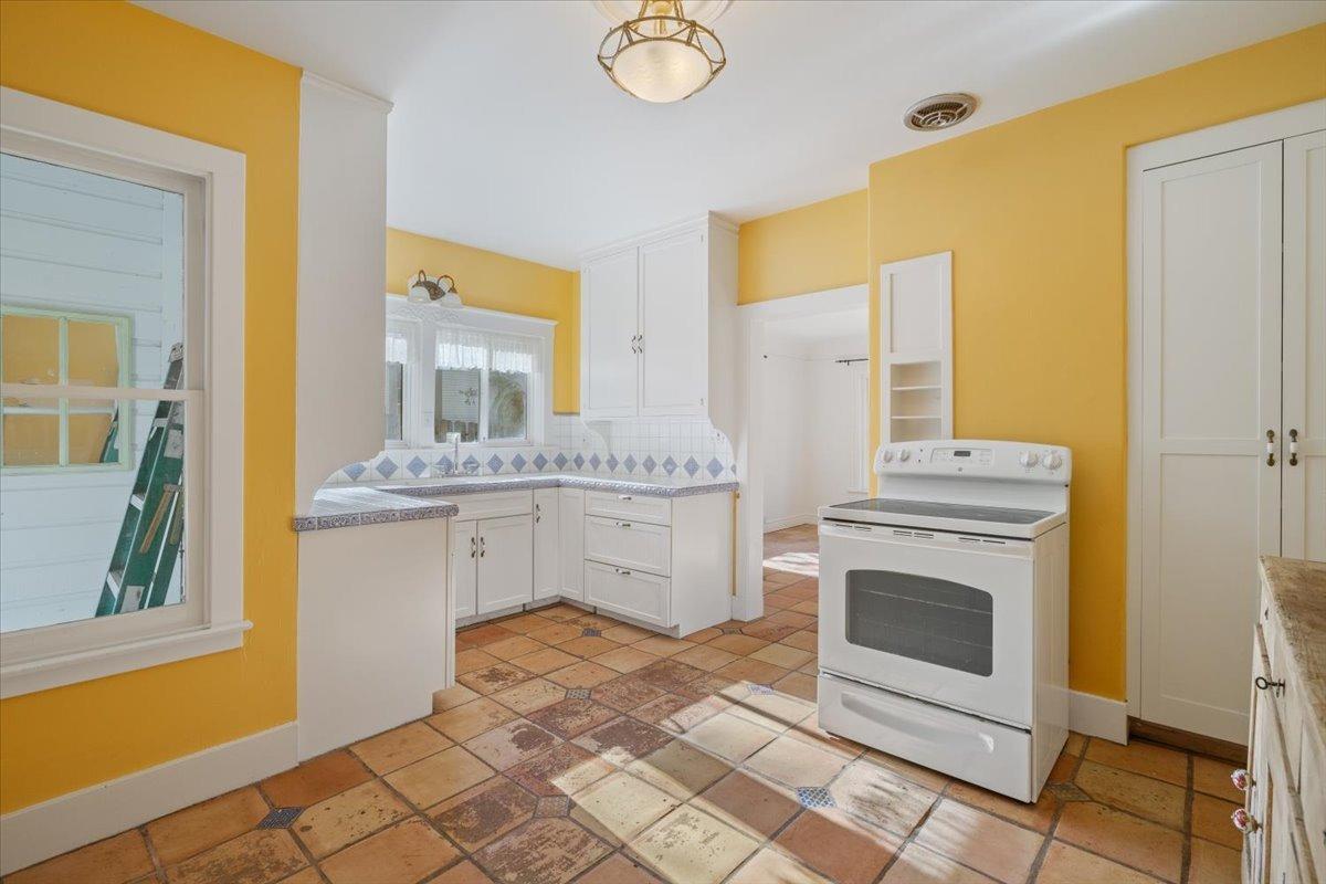 Detail Gallery Image 18 of 44 For 2823 Coloma St, Placerville,  CA 95667 - 2 Beds | 2/1 Baths