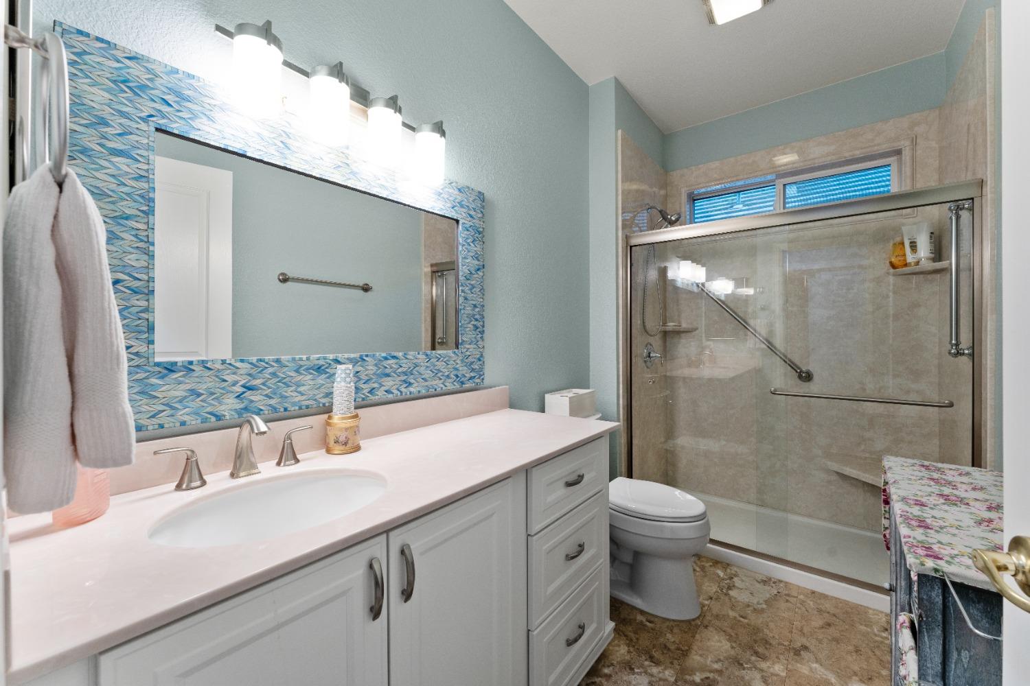 Detail Gallery Image 14 of 27 For 113 Golden Spike Ct, Roseville,  CA 95747 - 2 Beds | 2 Baths