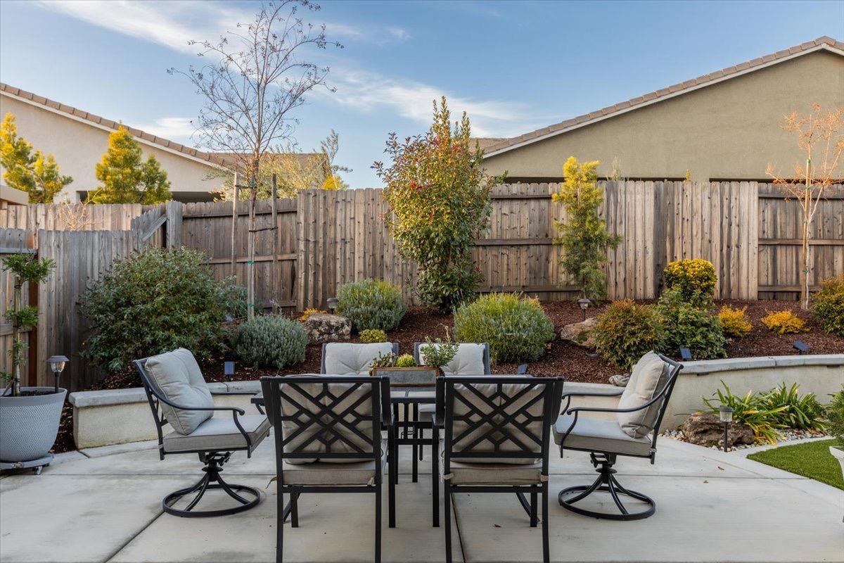 Detail Gallery Image 27 of 68 For 696 Riley Way, Lincoln,  CA 95648 - 2 Beds | 2/1 Baths