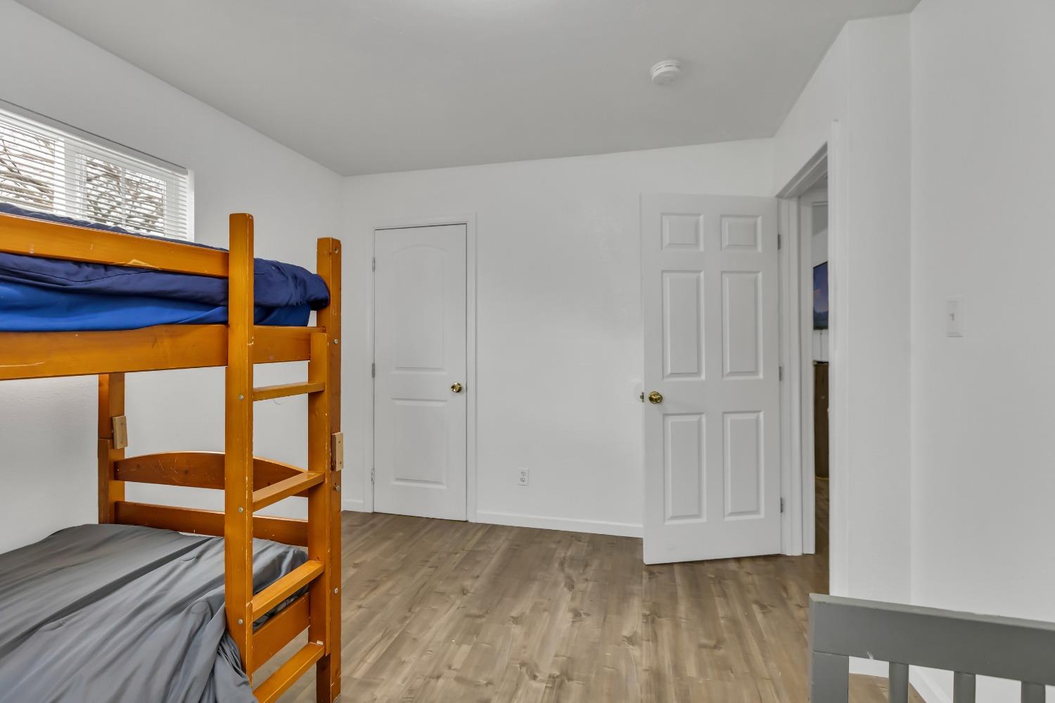 Detail Gallery Image 23 of 33 For 2021 Berg Ave, Sacramento,  CA 95822 - 3 Beds | 1/1 Baths