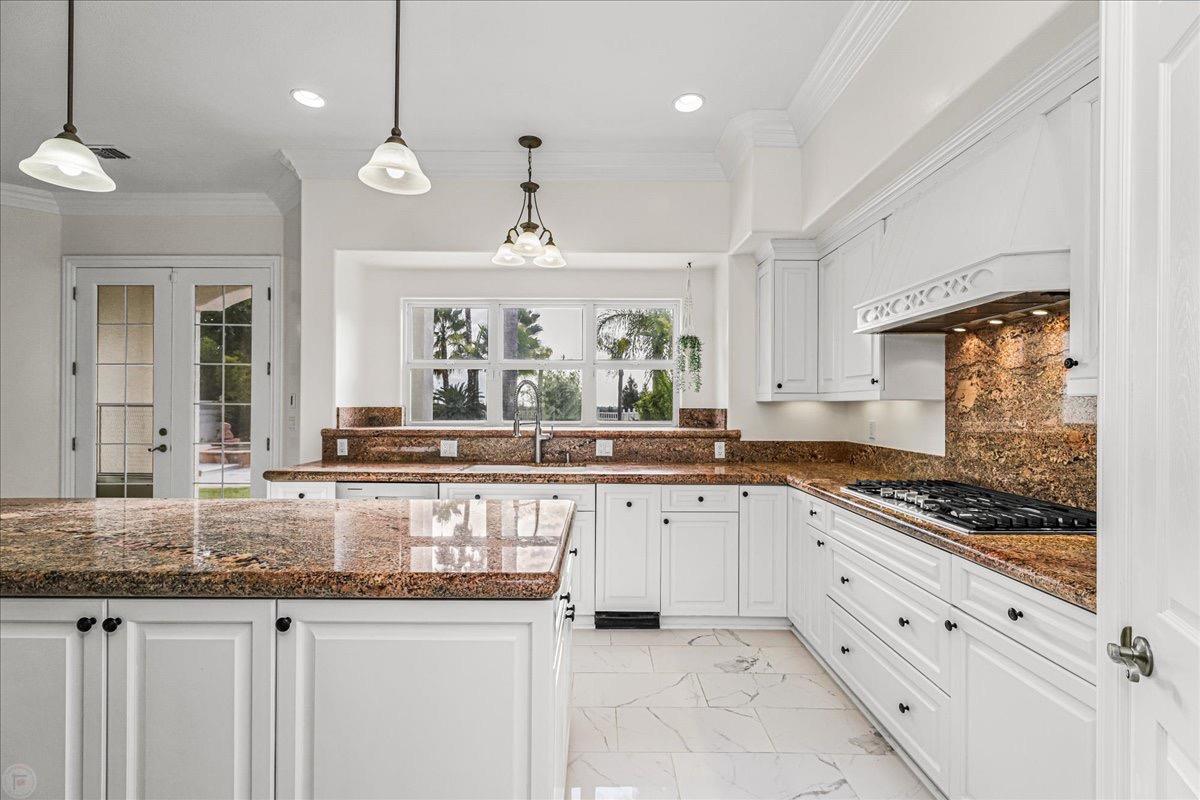 Detail Gallery Image 16 of 80 For 9624 Gray Fox Ct, Oakdale,  CA 95361 - 4 Beds | 3/1 Baths