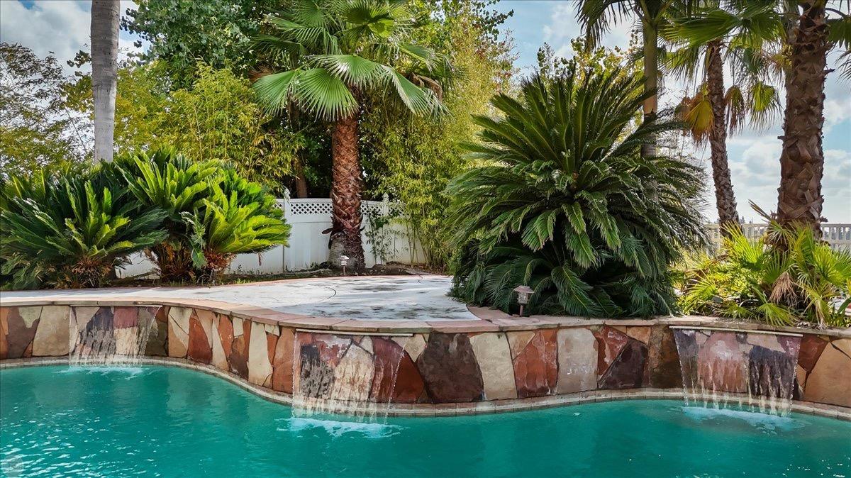 Detail Gallery Image 64 of 80 For 9624 Gray Fox Ct, Oakdale,  CA 95361 - 4 Beds | 3/1 Baths