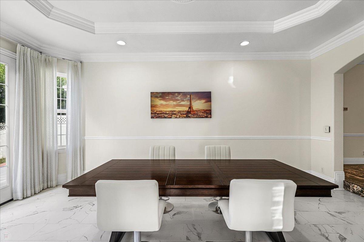 Detail Gallery Image 12 of 80 For 9624 Gray Fox Ct, Oakdale,  CA 95361 - 4 Beds | 3/1 Baths