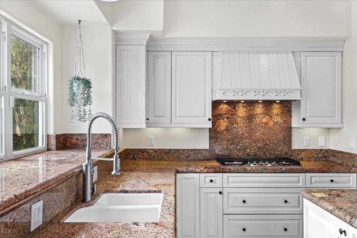 Detail Gallery Image 20 of 80 For 9624 Gray Fox Ct, Oakdale,  CA 95361 - 4 Beds | 3/1 Baths