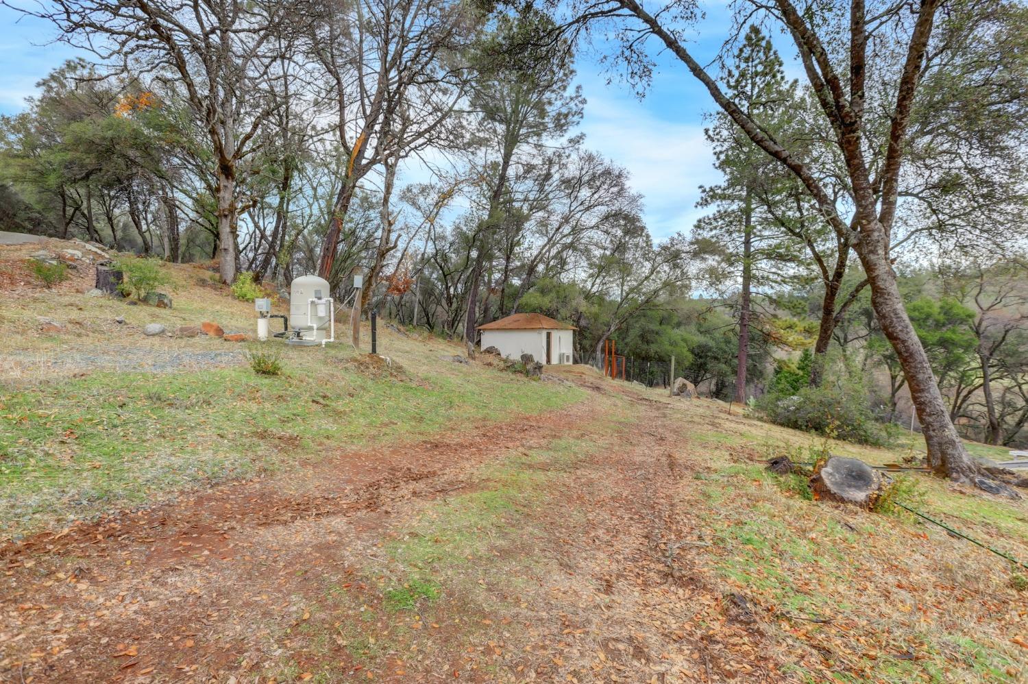 Detail Gallery Image 77 of 99 For 17670 Red Ball Cir, Grass Valley,  CA 95949 - 3 Beds | 2 Baths