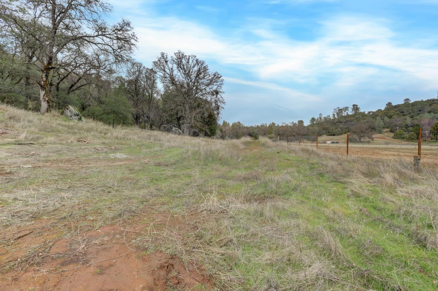 Detail Gallery Image 73 of 99 For 17670 Red Ball Cir, Grass Valley,  CA 95949 - 3 Beds | 2 Baths