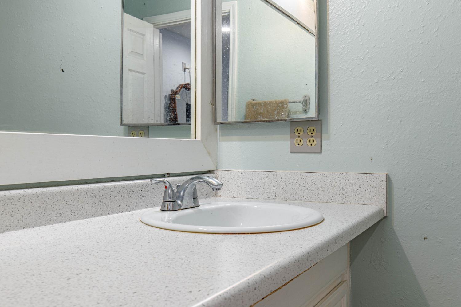 Detail Gallery Image 32 of 49 For 3721 Shawnee Dr, Modesto,  CA 95356 - 5 Beds | 3/1 Baths