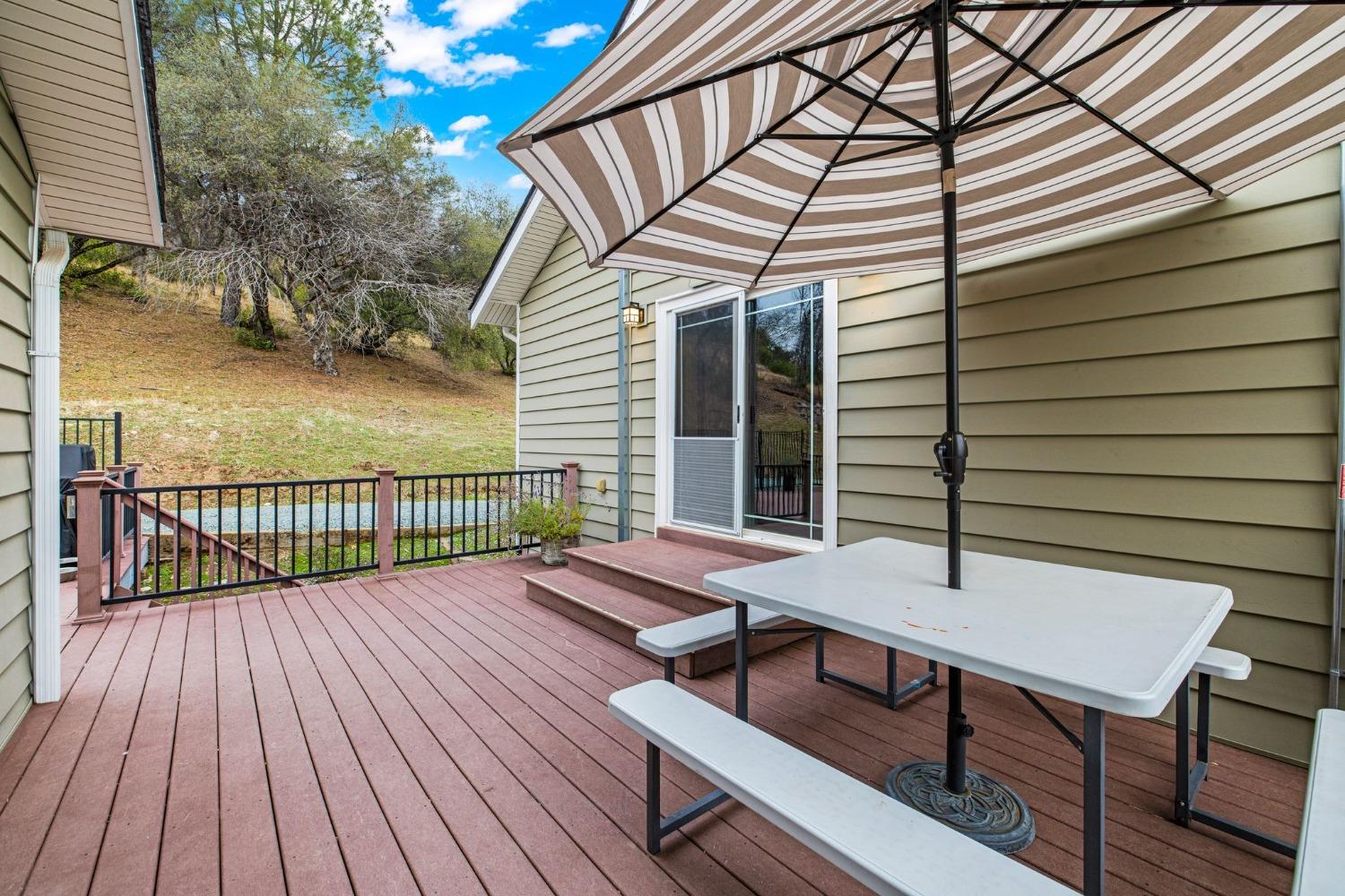 Detail Gallery Image 45 of 73 For 5060 Cedar Ravine Ct, Placerville,  CA 95667 - 4 Beds | 3/1 Baths