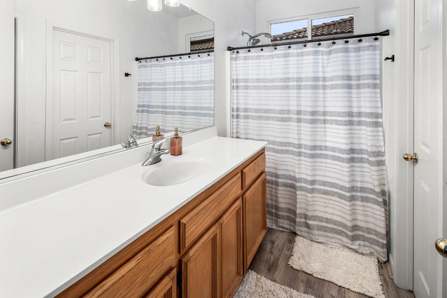 Detail Gallery Image 18 of 35 For 1609 Sandmark Dr, Sacramento,  CA 95835 - 3 Beds | 2 Baths