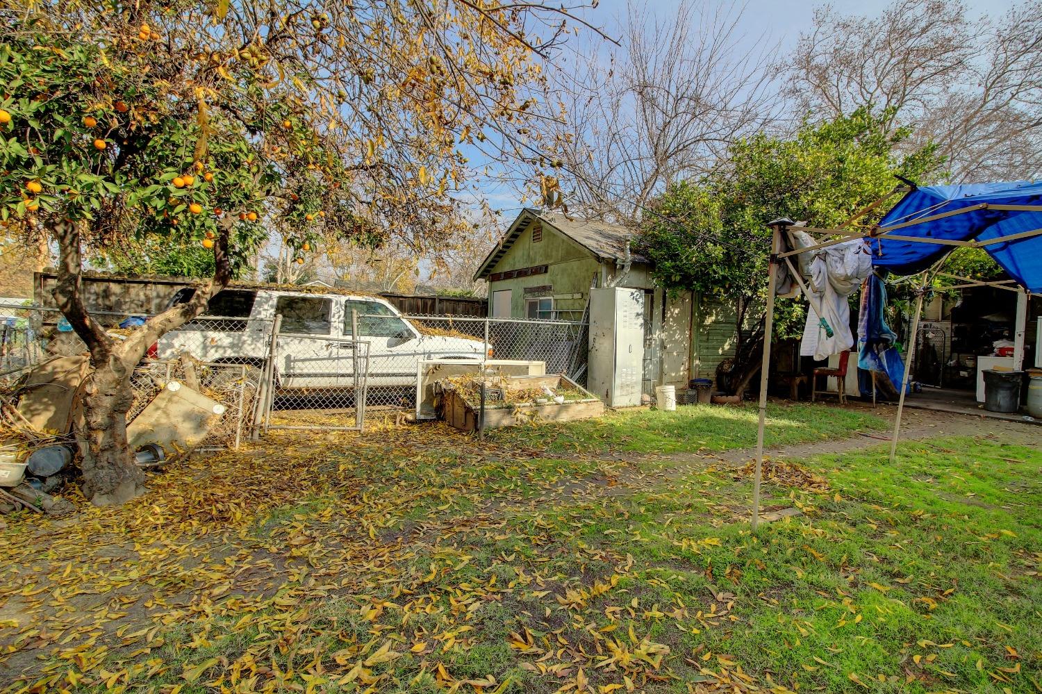 Detail Gallery Image 15 of 16 For 525 E Marshall St, Turlock,  CA 95380 - 2 Beds | 2 Baths