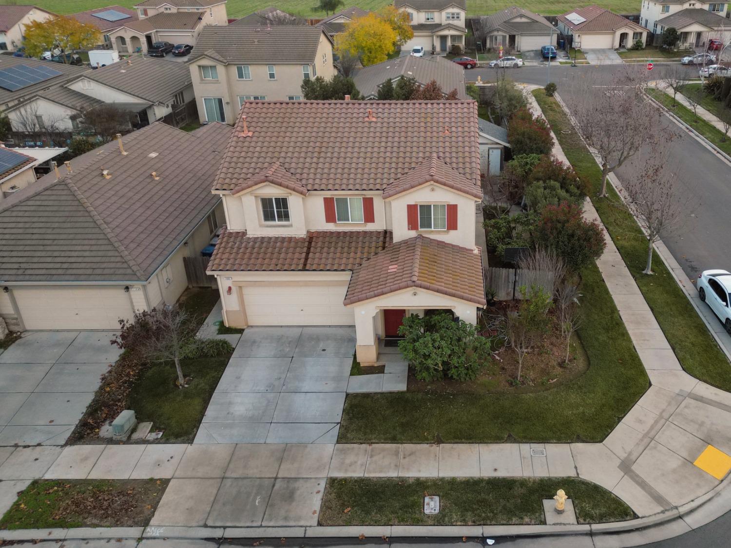 Detail Gallery Image 1 of 50 For 1492 Antioch Ct, Merced,  CA 95348 - 5 Beds | 2/1 Baths