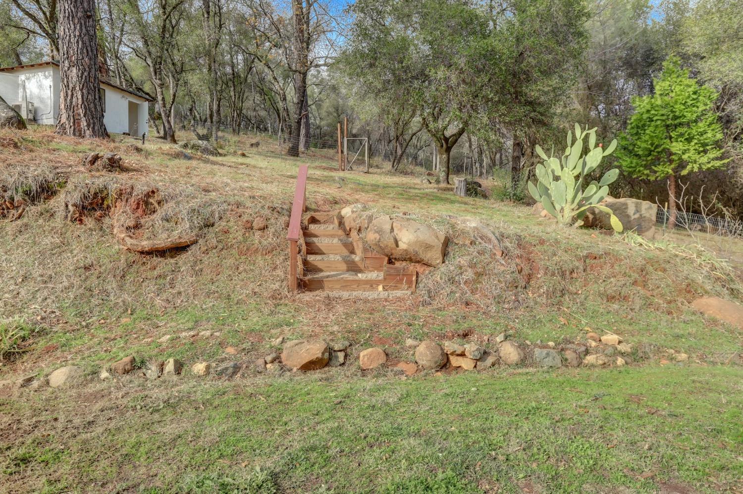 Detail Gallery Image 61 of 99 For 17670 Red Ball Cir, Grass Valley,  CA 95949 - 3 Beds | 2 Baths