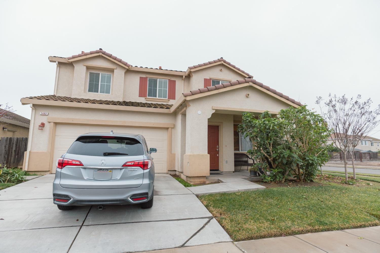 Detail Gallery Image 2 of 50 For 1492 Antioch Ct, Merced,  CA 95348 - 5 Beds | 2/1 Baths