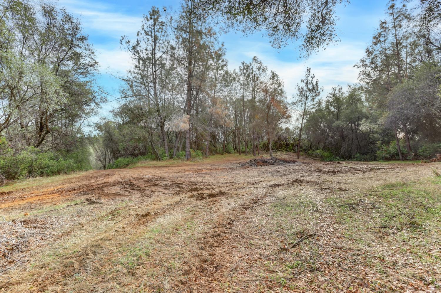 Detail Gallery Image 71 of 99 For 17670 Red Ball Cir, Grass Valley,  CA 95949 - 3 Beds | 2 Baths