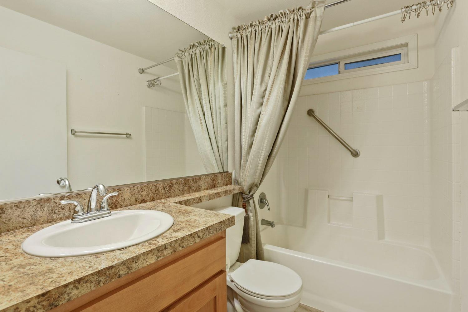 Detail Gallery Image 23 of 39 For 18450 N Ca 88 4, Lockeford,  CA 95237 - 3 Beds | 2 Baths