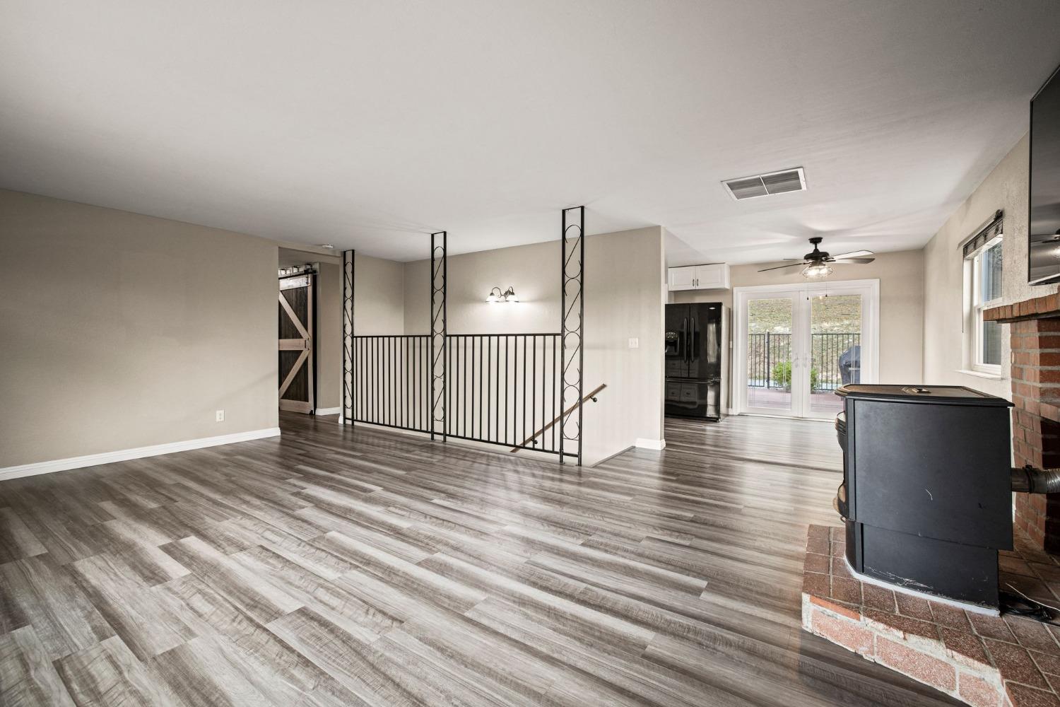 Detail Gallery Image 13 of 73 For 5060 Cedar Ravine Ct, Placerville,  CA 95667 - 4 Beds | 3/1 Baths