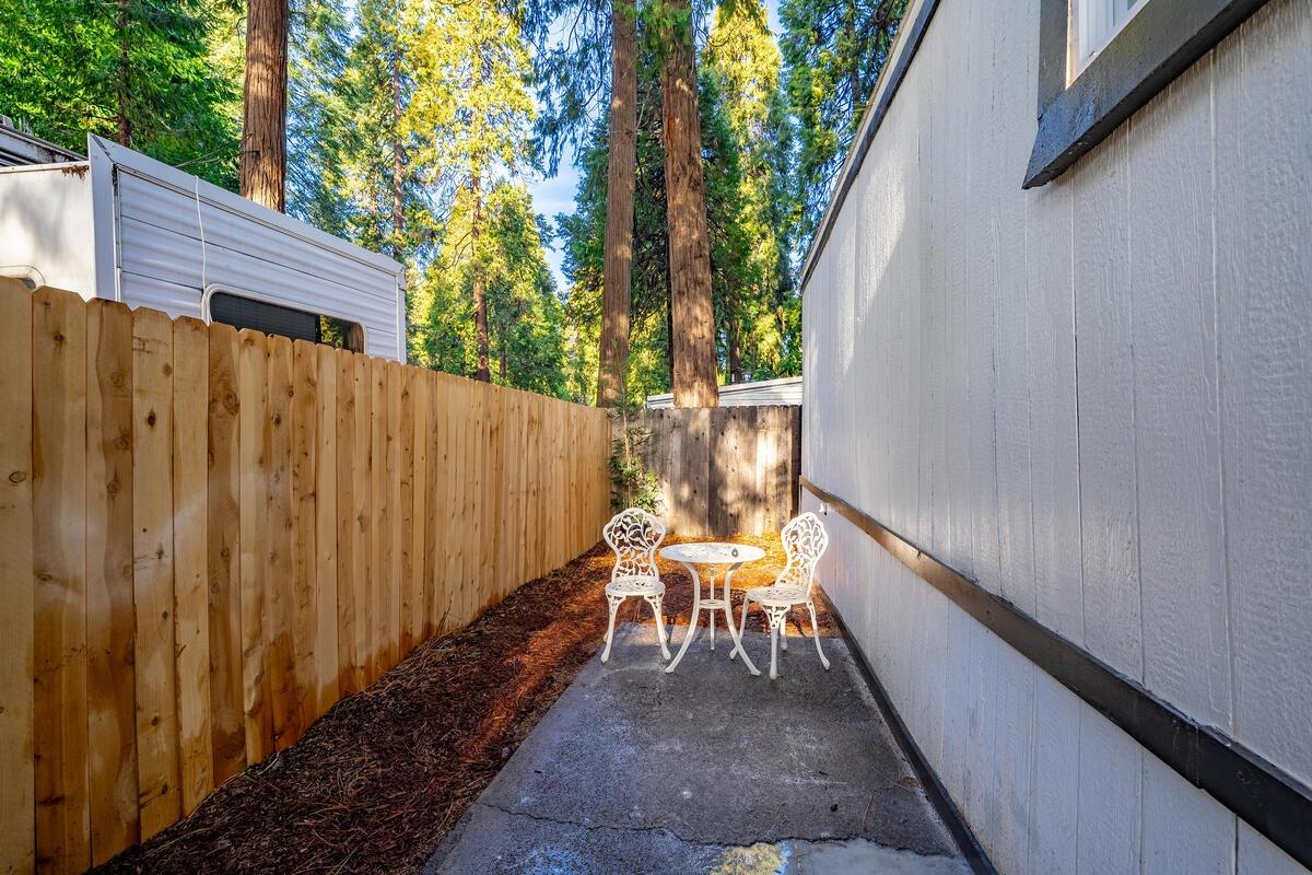 Detail Gallery Image 22 of 24 For 12 Rim St, Pollock Pines,  CA 95726 - 1 Beds | 1 Baths