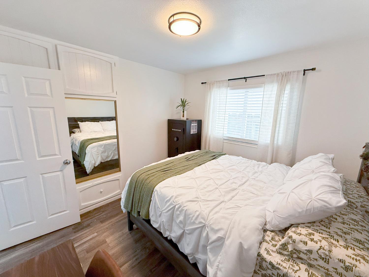 Detail Gallery Image 9 of 16 For 905 W Minnesota Ave, Turlock,  CA 95382 - 3 Beds | 2 Baths