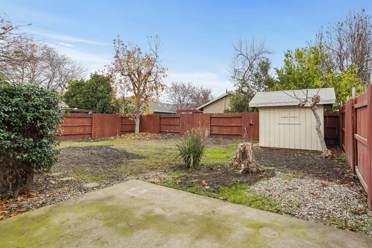 Detail Gallery Image 31 of 34 For 909 Brierglen Way, Sacramento,  CA 95834 - 3 Beds | 2/1 Baths